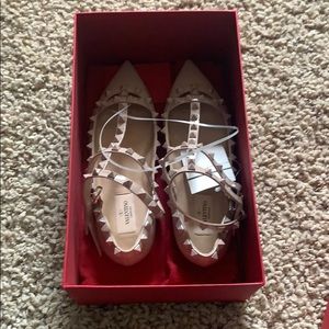 Authentic Valentino Rockstud flats